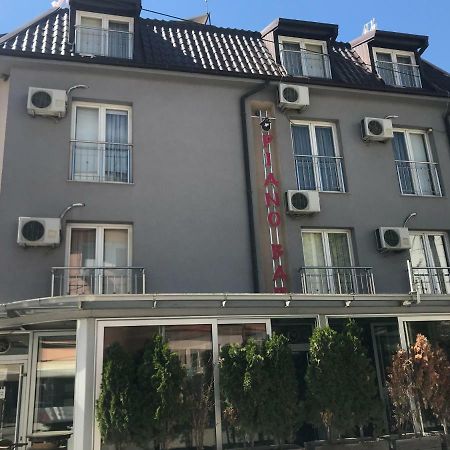 אוהריד Villa Piano&Bar מראה חיצוני תמונה