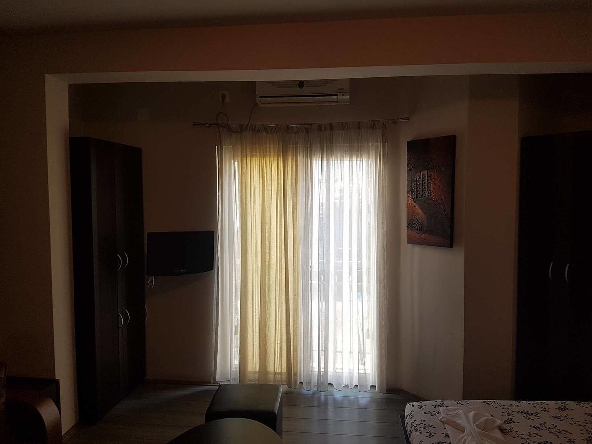 אוהריד Villa Piano&Bar מראה חיצוני תמונה